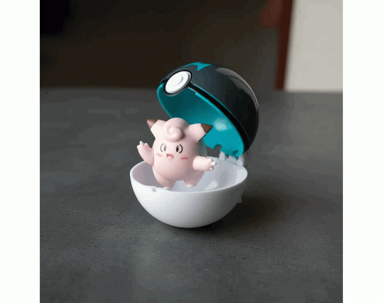 Pokémon Clip 'N' Go: Clefairy & Poké Ball - Jazwares